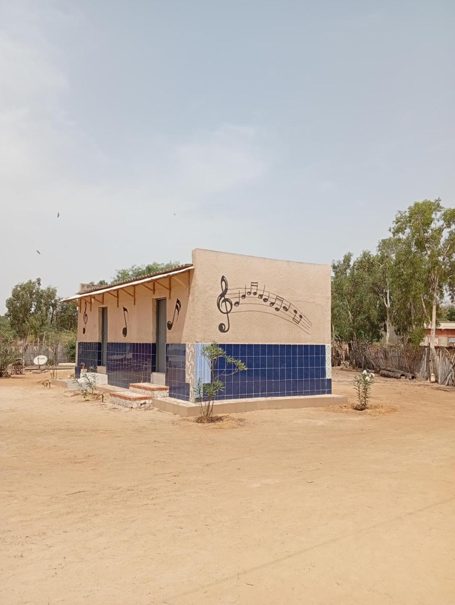 Hostel Coeur Phil-Harmonie Ndangane Zewnętrze zdjęcie